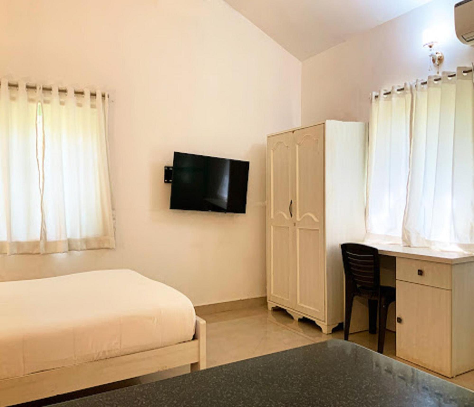 Lar Amorosa Boutique Hotel - Goa Calangute Εξωτερικό φωτογραφία