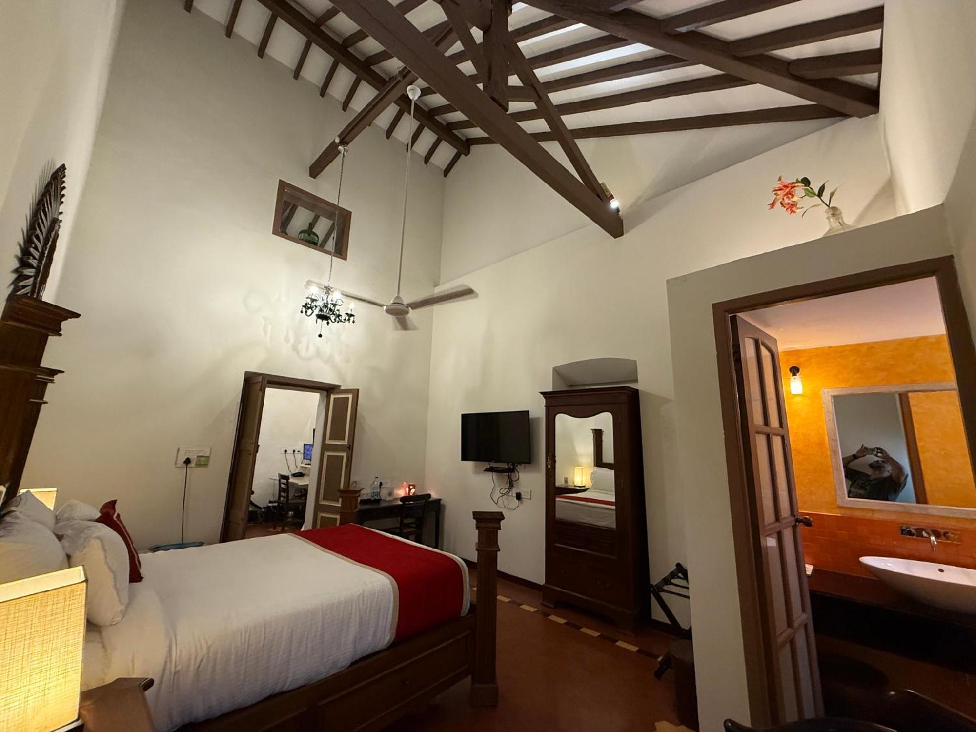 Lar Amorosa Boutique Hotel - Goa Calangute Εξωτερικό φωτογραφία
