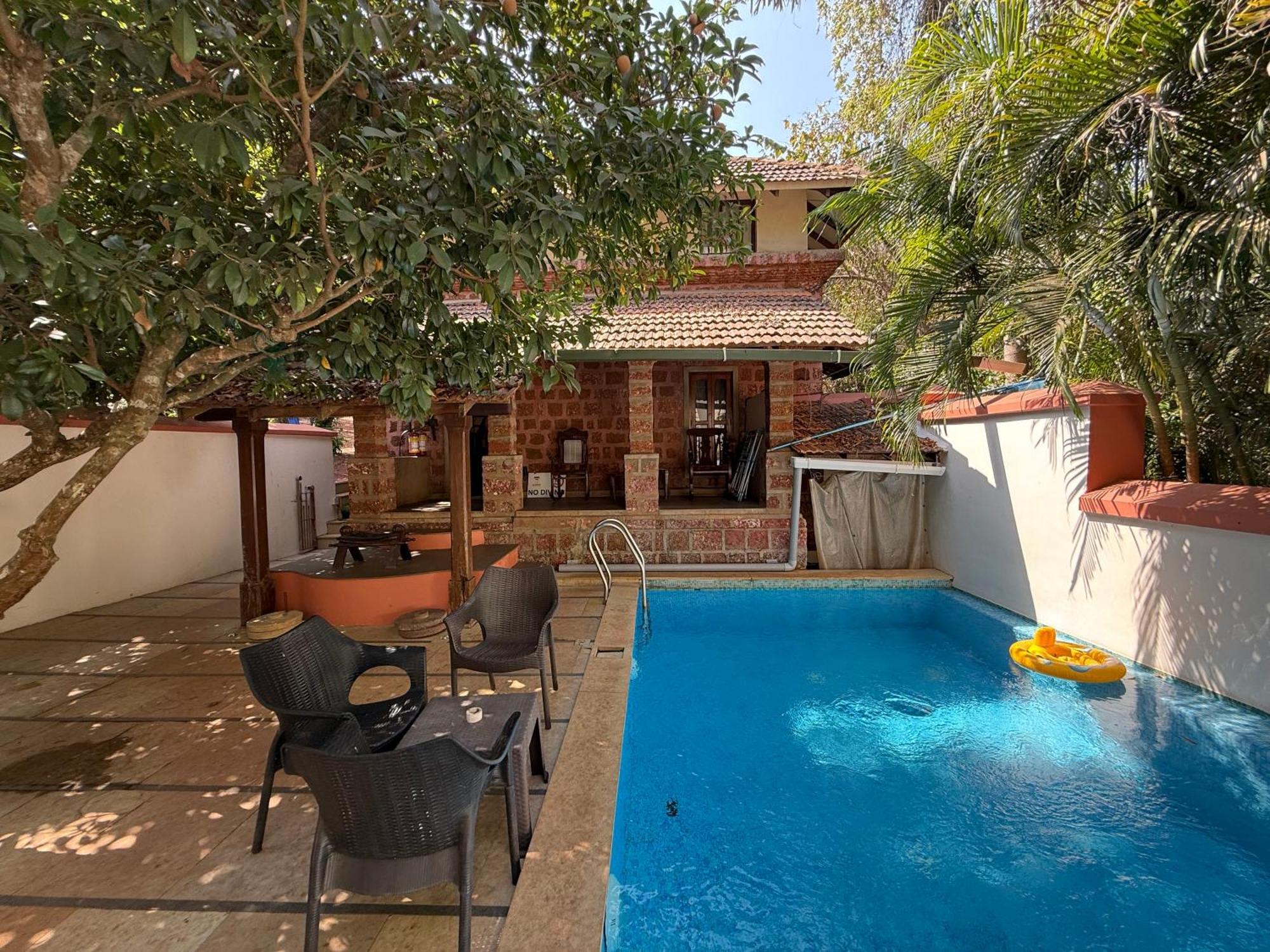 Lar Amorosa Boutique Hotel - Goa Calangute Εξωτερικό φωτογραφία